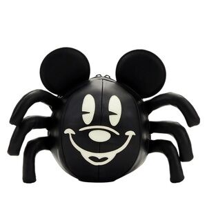 NWT Loungefly Black and White Mickey Spider Bag